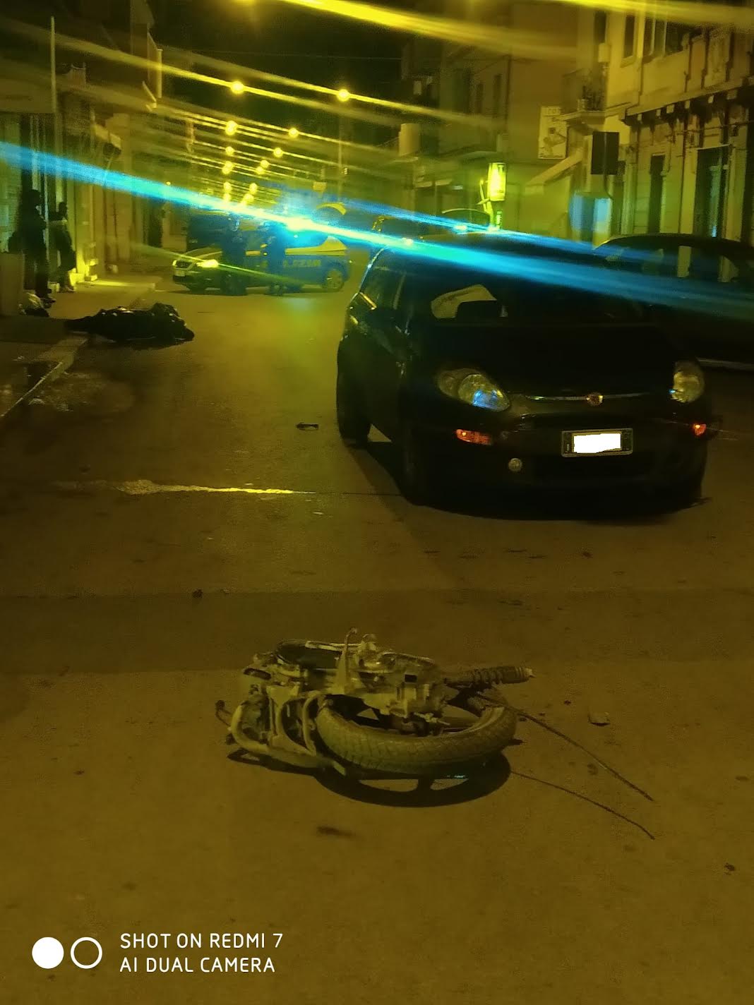 Auto contro moto a Vittoria, 40 giorni di prognosi per centauro