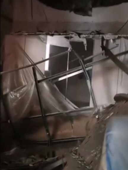 Catania, crolla il tetto di una casa VIDEO