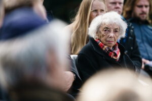 Sopravvissuta alla Shoah festeggia in Germania i suoi 100 anni