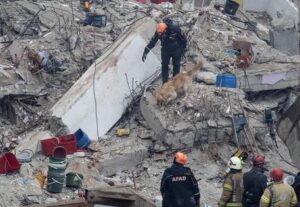 Turchia: almeno 20 sotto le macerie per crollo di una casa