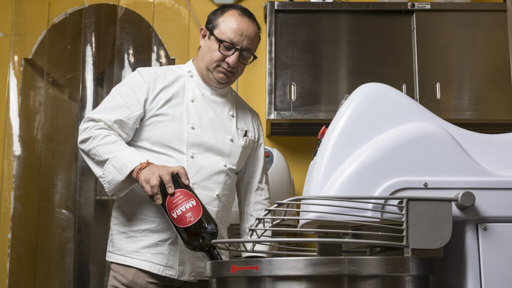 Ciccio Sultano sforna "Stellato", il panettone all&rsquo;amaro