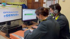 Corruzione: in lavori pubblici in provincia Catania, arresti
