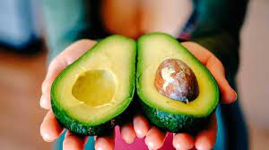 Avocado: proprietà e benefici per la salute