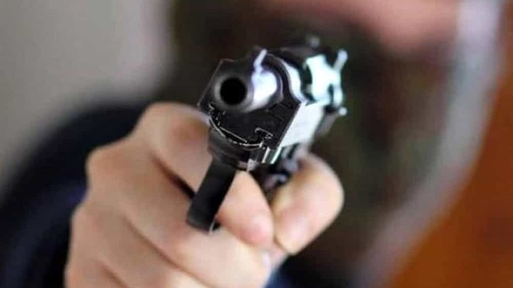 Sparatoria a Vittoria, ferito un uomo