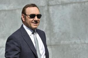 Kevin Spacey deve 31 milioni di dollari a 'House of cards'