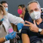 Richiami solo con Pfizer e Moderna, avvantaggiato chi ha avuto AstraZeneca e J&J