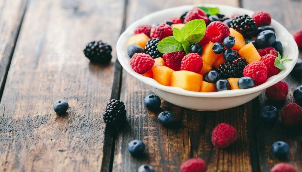 La dieta Beverly Hills: come funziona il regime alimentare delle celebrit&agrave;