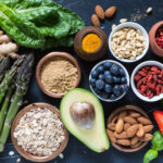 Dieta: eliminare i carboidrati fa male alla salute