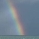 Tromba marina con i colori dell'arcobaleno VIDEO