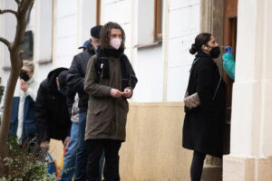 Schizza a 434 il numero di positivi Covid nel ragusano