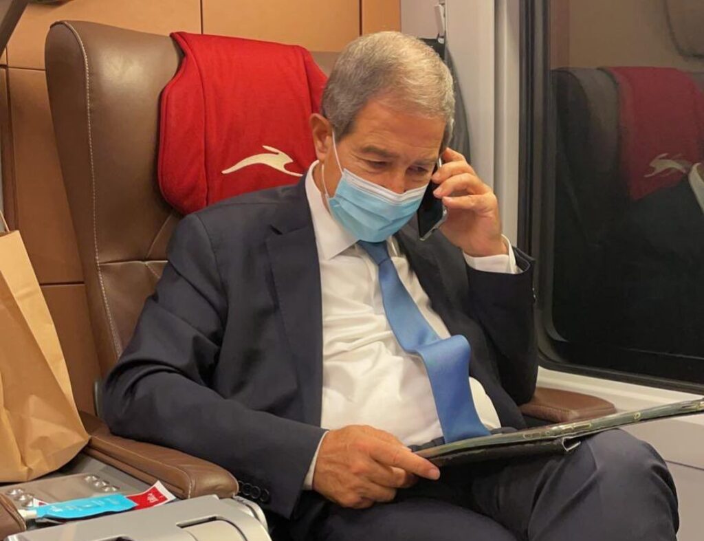 Aumenta la lista dei passeggeri dall&rsquo;estero sottoposti a tampone, baster&agrave; a contenere il virus durante le feste?