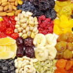 Dieta: frutta secca, i benefici a 60 anni