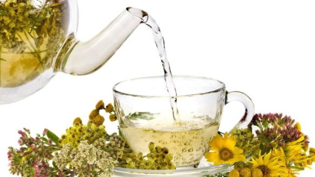 La tisana detox per depurare il fegato in vista di Natale