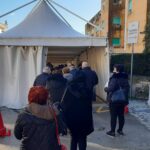 Sarà messo da parte per le seconde dosi, gli esperti: “Moderna è meglio”