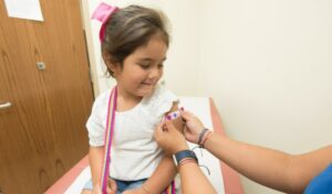 L'87% dei ricoverati è no vax, la vittoria sul Covid è in mano ai bambini