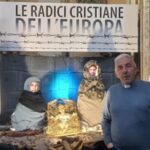 Natale, nel Pisano presepe con profughi e filo spinato