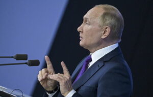 Putin, l'Italia può avere un ruolo nelle trattative Russia-Nato
