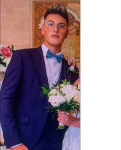 Comiso, 15enne cade dallo scooter e muore