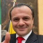 Cateno De Luca annulla i concerti di capodanno a Messina
