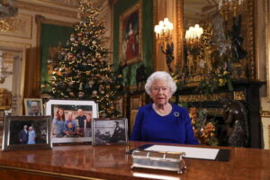 Gb: uomo armato fermato nel parco del Castello di Windsor