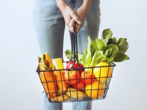 Dieta post-abbuffata, come depurarsi e tornare in forma dopo il Natale