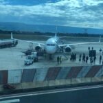 Saltano i voli per Bari e Bergamo, rotazioni su Roma e Milano ridotte a 3 a settimana