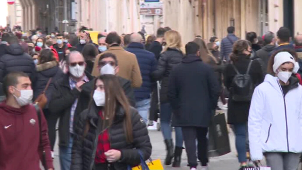 Covid, un siciliano su 5 &egrave; senza difese, e gli altri 4 le stanno perdendo