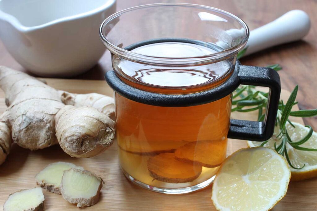 Le due tisane per contrastare il gonfiore addominale