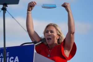 Usa: fake news sul Covid, Twitter blocca account di una deputata