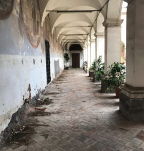 Catania, si restaurano affreschi del chiostro dei frati francescani