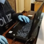 Ferisce a coltellate rider per derubarlo, denunciato 16enne