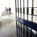Forza finestra dell’Avvocatura per rubare 200 euro, in carcere a Ragusa