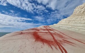 Sono due uomini di Favara i vandali della Scala dei Turchi