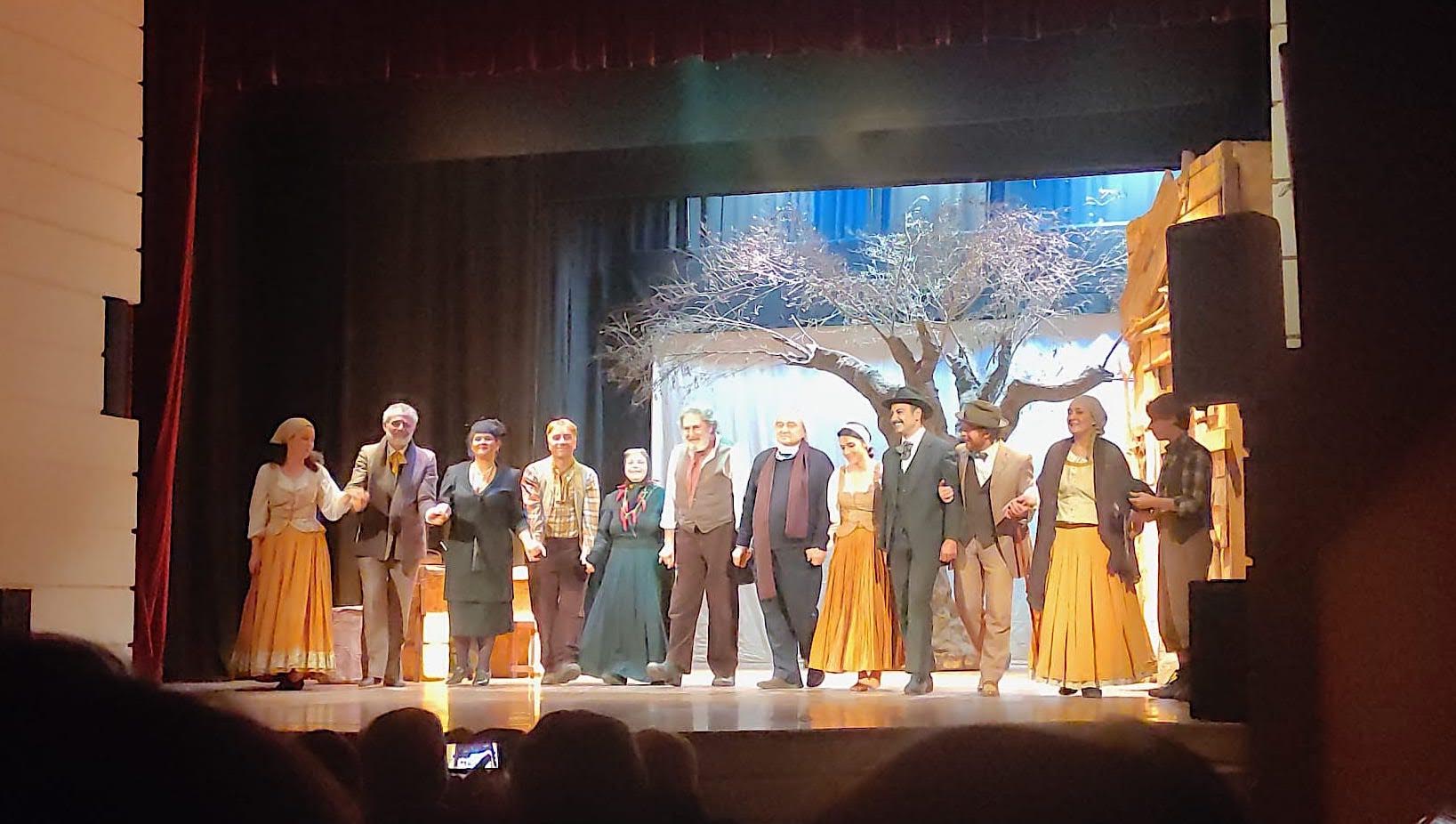 Sold out al Naselli di Comiso per la messa in scena de “Il vitalizio” Sold out al Naselli di Comiso per la messa in scena de “Il vitalizio”