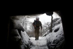Gb evoca piano di Mosca per insediare un filorusso a Kiev