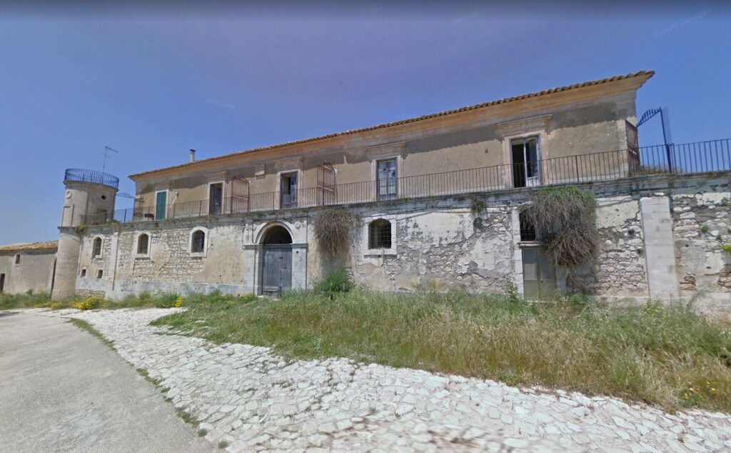 Ragusa, vendesi castello di Serramenzana a un milione e 250mila euro