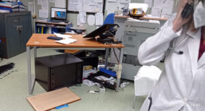 Distrugge locali pronto soccorso ospedale Castelvetrano