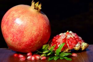 Perche dobbiamo mangiare la melagrana? Scopriamo tutti i benefici