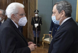 Draghi media, Mattarella resti per bene e stabilità Paese