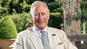 La dieta del Principe Carlo: cosa mangia per mantenersi in forma?