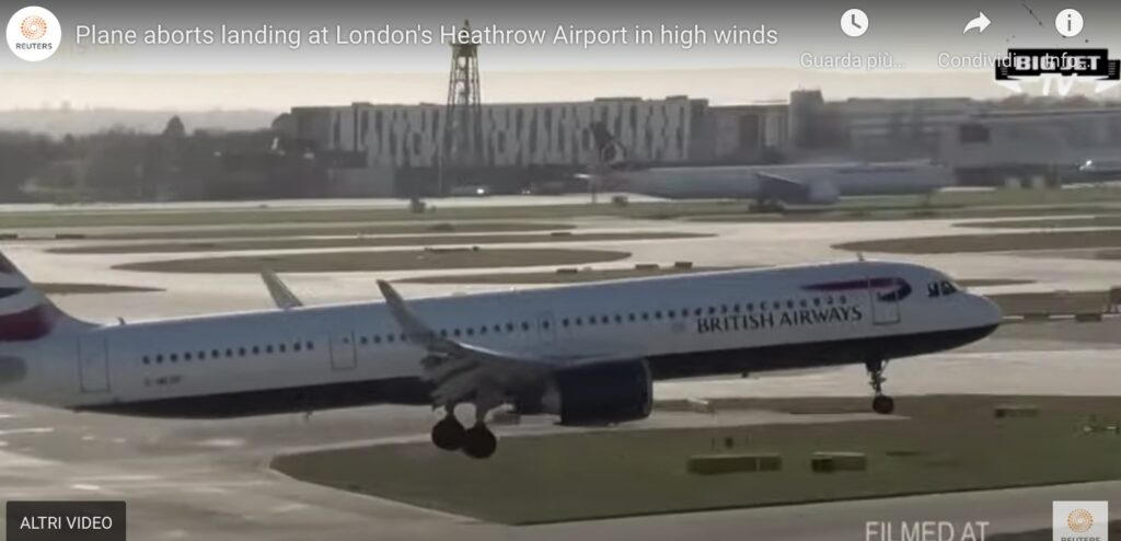 Troppo vento, aereo fallisce l'atterraggio