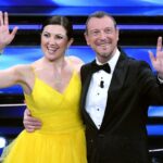 Sanremo 2022: Giovanna Civitillo, sfoggia look colorati