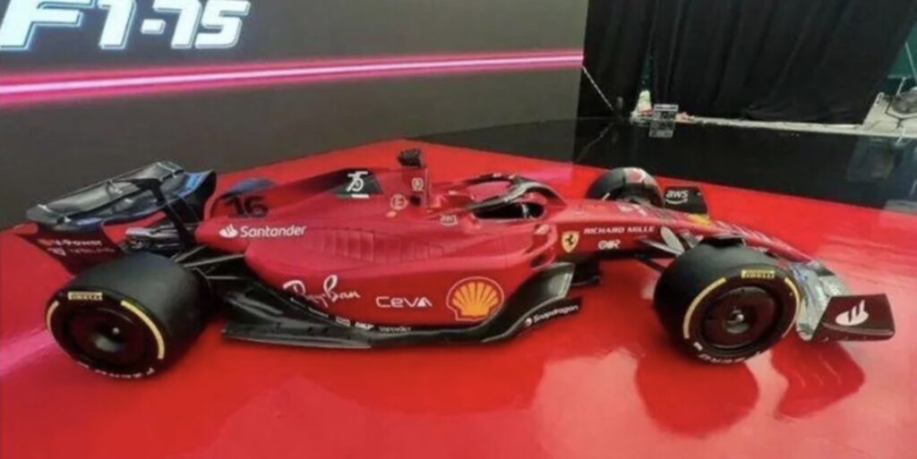 Ecco la nuova Ferrari F1-75