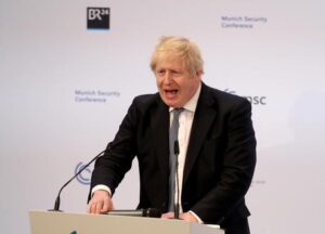 Johnson, Mosca pianifica la più grande guerra in Europa dal 1945