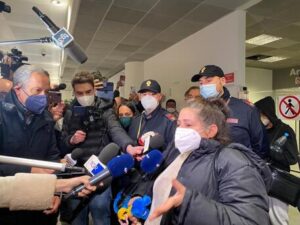 Ucraina: piccola Elisa a Palermo con la mamma, quanta paura