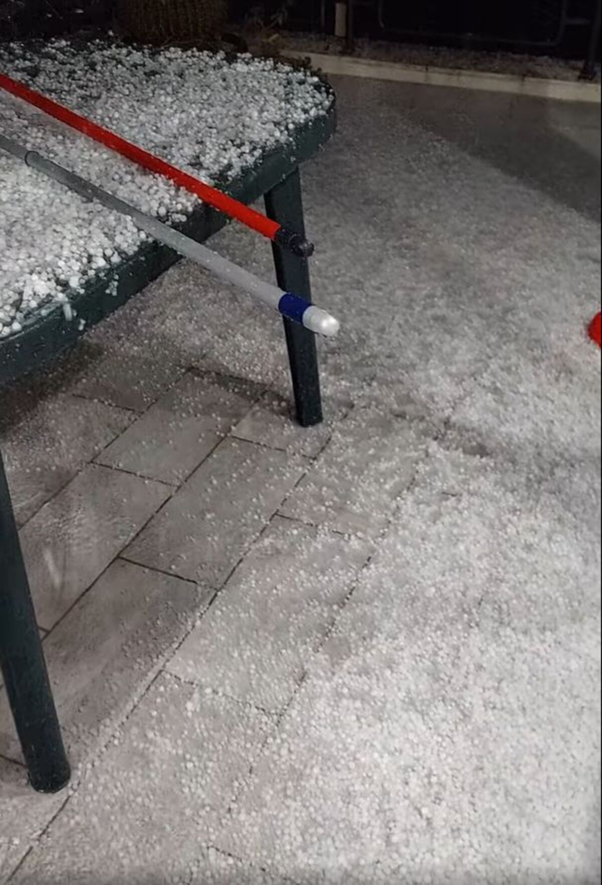 Violenta grandinata notturna su Trapani VIDEO