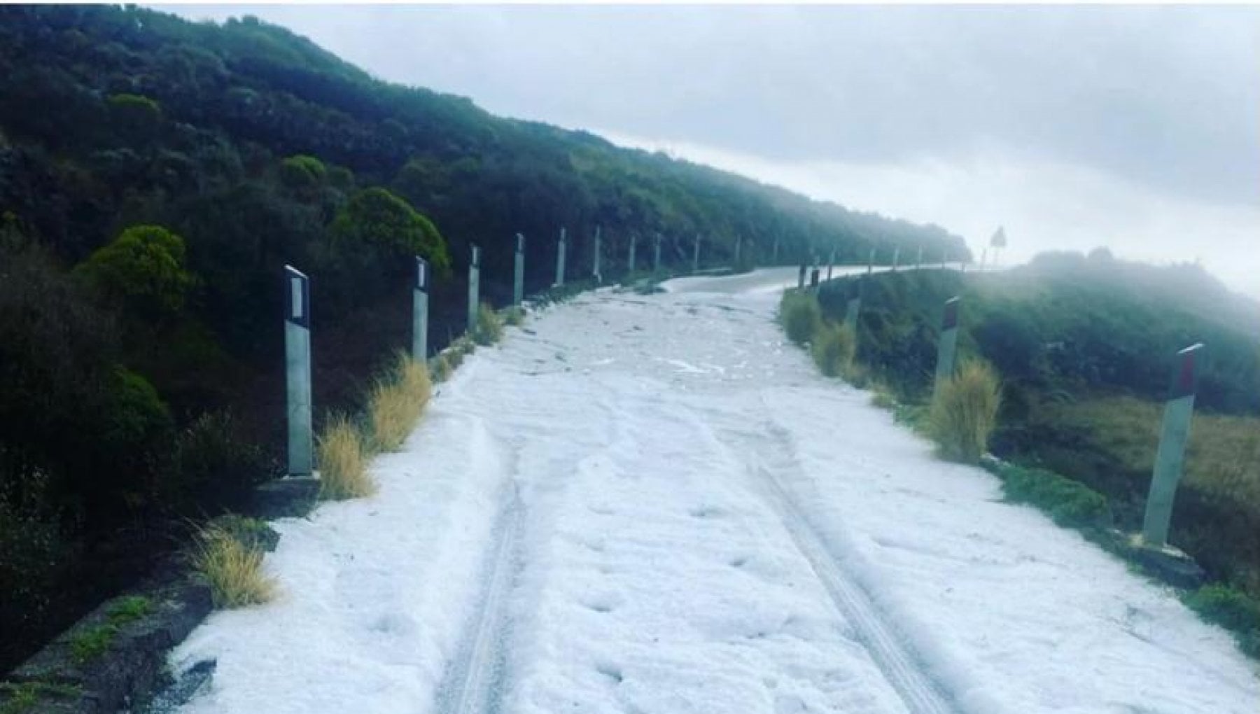 Pantelleria tutta bianca, la FOTO dell’evento raro è virale