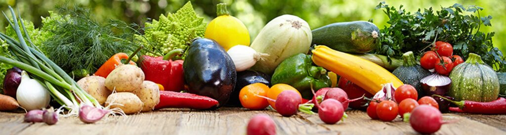 Cromoterapia a tavola, i colori degli alimenti che fanno bene all'umore