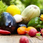 Cromoterapia a tavola, i colori degli alimenti che fanno bene all'umore
