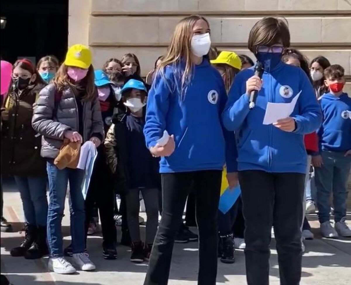 Ucraina, il Discorso all’Umanità dei ragazzi di Comiso VIDEO